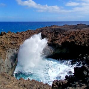 RobertoSignorelliFoto - Fotógrafo en Lanzarote Foto de Caldera del agua Lanzarote con ola